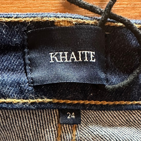 KHAITE Raquel Patch Pocket Cropped Flare Jeans - Picture 7 of 7